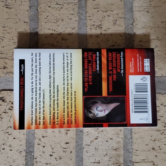 Catch Me by Lisa Gardner - Picture 2 of 2